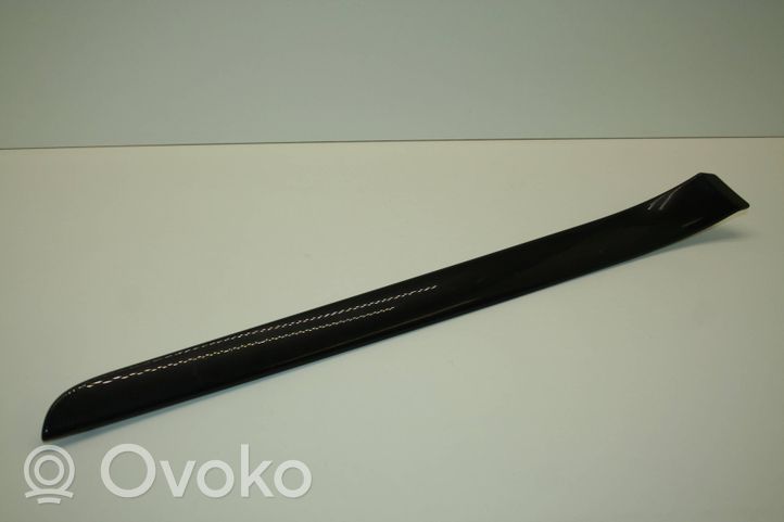 Audi A4 S4 B7 8E 8H Moulure/baguette de porte avant 8E0867410G