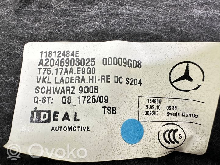 Mercedes-Benz C W204 Boczek / Tapicerka / bagażnika 11812484E