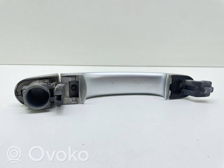 Volkswagen Touran II Front door exterior handle 7H0837209