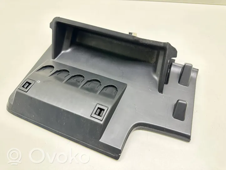 Volkswagen Tiguan Glove box 5M1858719E