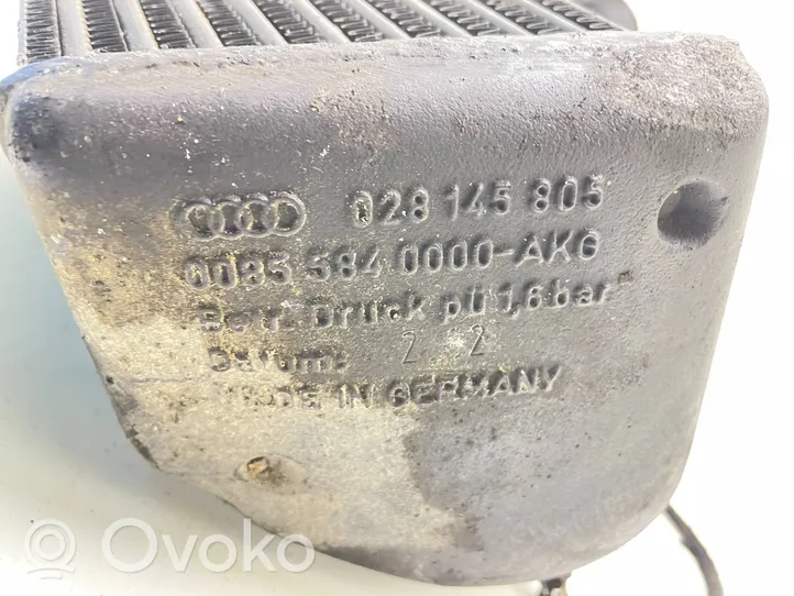 Audi 80 90 S2 B4 Радиатор интеркулера 028145805