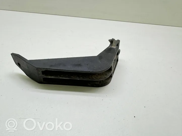 Audi A6 Allroad C5 Poutre de soutien de pare-chocs arrière 4B0807329