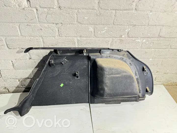 Audi A4 S4 B7 8E 8H Dolny panel schowka koła zapasowego 