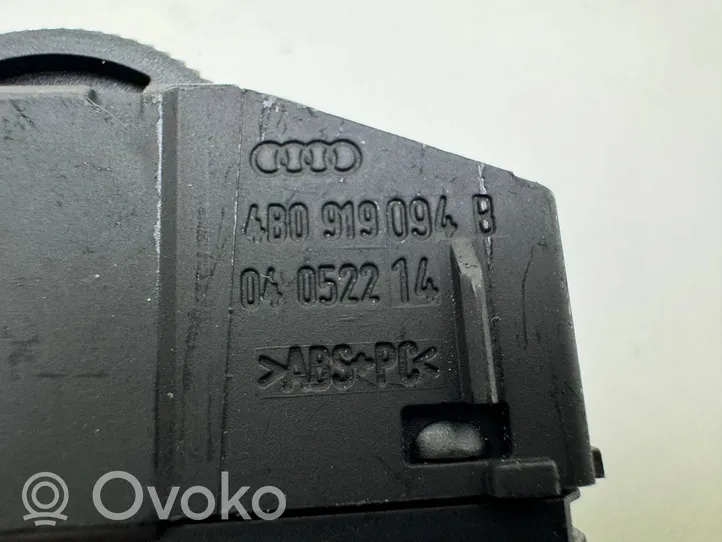 Audi A6 S6 C5 4B Ajovalojen korkeuden säätökytkin 4B0919094B