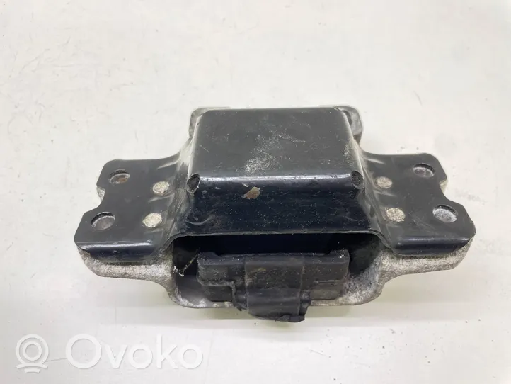 Volkswagen Golf V Supporto di montaggio del motore 1K0199555