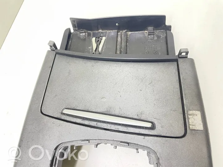 Audi A6 S6 C6 4F Altri elementi della console centrale (tunnel) 4F1864261