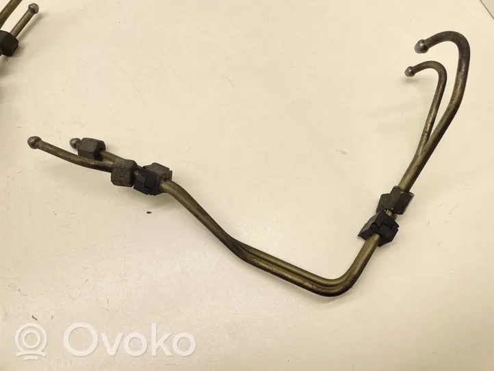 Peugeot 307 Tuyau d'alimentation conduite de carburant 