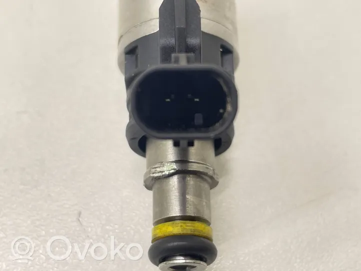Skoda Kodiaq Injecteur de carburant 06Q906036A
