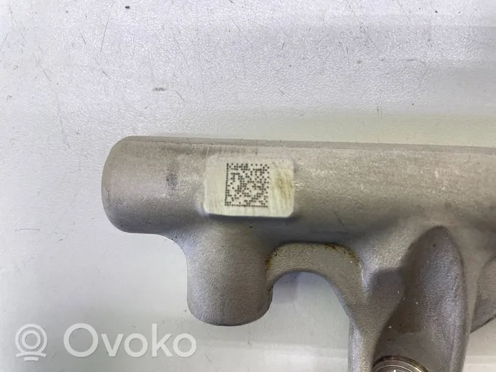 Skoda Kodiaq Tuyau de conduite principale de carburant 06Q133317B