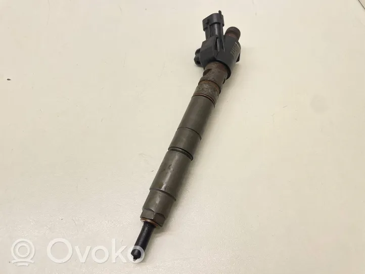 Volvo XC60 Fuel injector 31303238