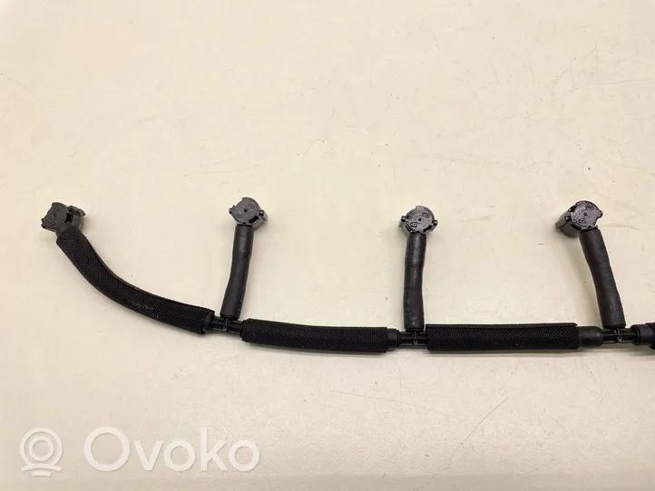 Volvo XC60 Linea/tubo flessibile di ritorno del carburante 31321198