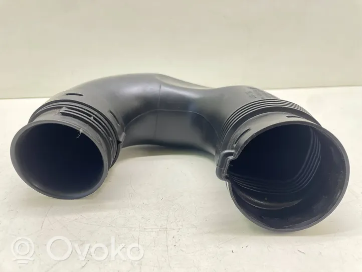 Volkswagen Golf VI Air intake hose/pipe 1K0129618BQ