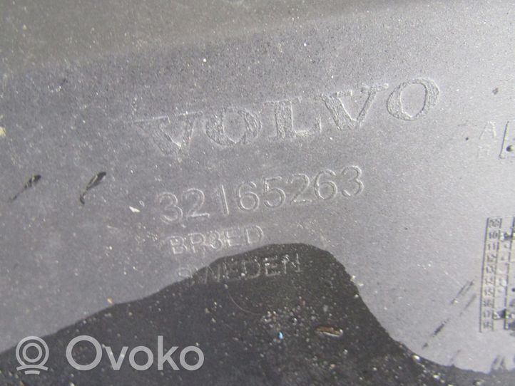 Volvo V60 Zderzak tylny 32165263