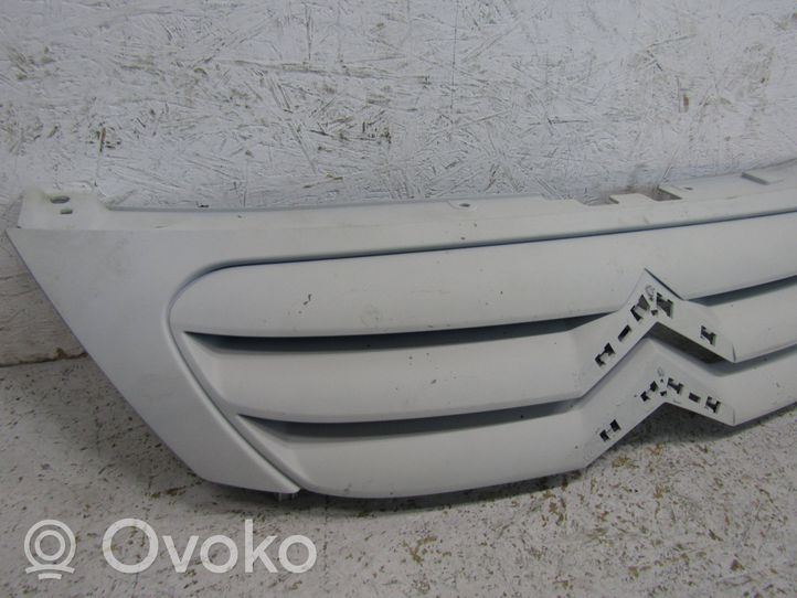 Citroen C3 Maskownica / Grill / Atrapa górna chłodnicy 9680094177