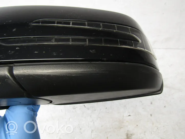 Mercedes-Benz B W246 W242 Etuoven sähköinen sivupeili A2468102719