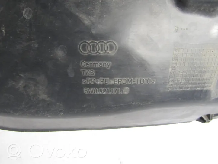 Audi A4 S4 B9 8W Etupyörän sisälokasuojat 8W0821171G