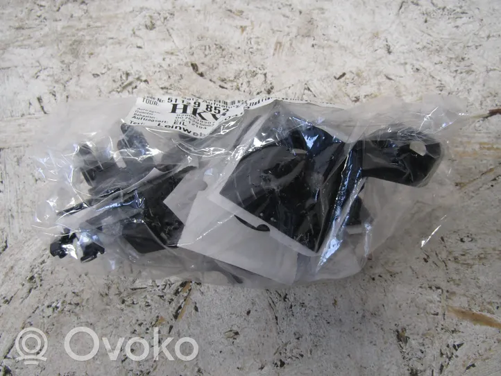 BMW 5 G30 G31 Supporto posteriore per il sensore di parcheggio (PDC) 51129852189