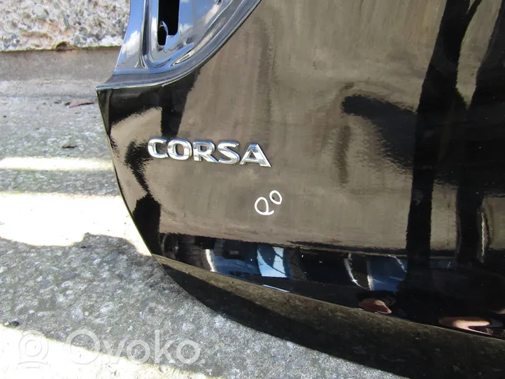 Opel Corsa F Lava-auton perälauta 