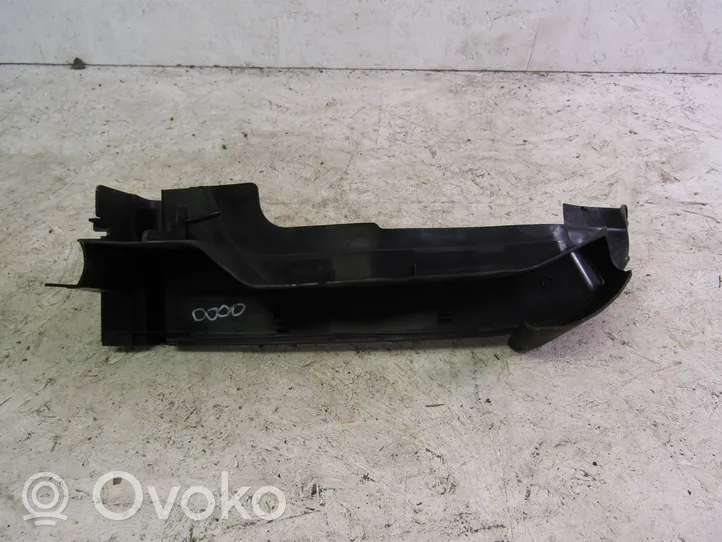 Audi Q7 4M Supporto di montaggio del parafango 4M0821170C