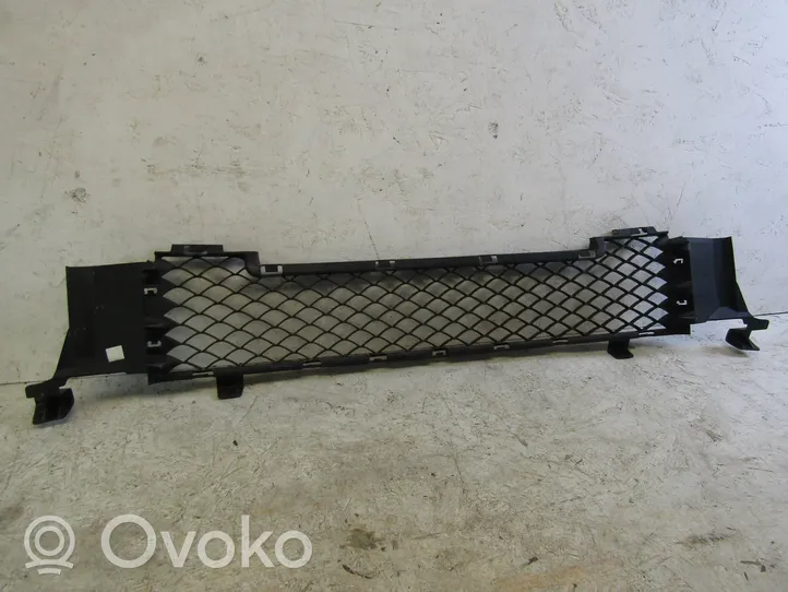 Mercedes-Benz V Class W447 Grille inférieure de pare-chocs avant A4478856900