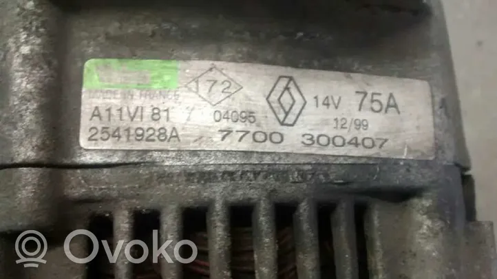 Opel Movano A Generator/alternator 7700300407