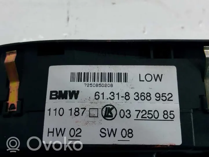 BMW 5 E39 Elektrisko logu slēdzis 61318368952