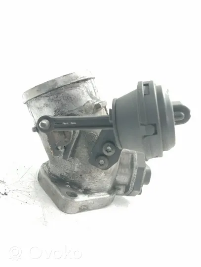 Volkswagen II LT Throttle body valve 038906051