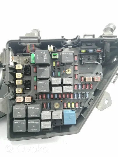 Cadillac CTS Fuse module 