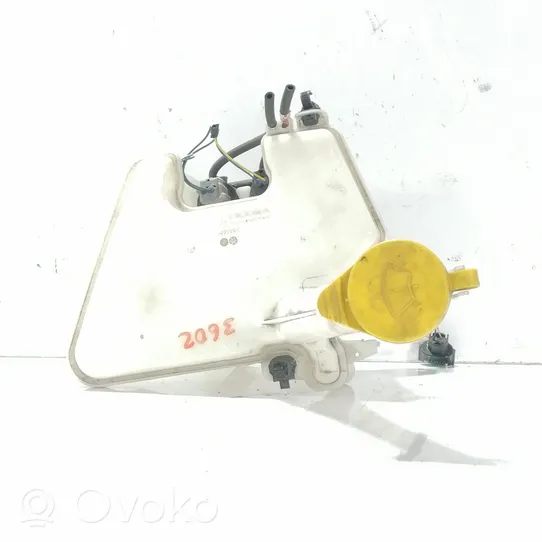 Toyota Yaris Windshield washer fluid reservoir/tank 