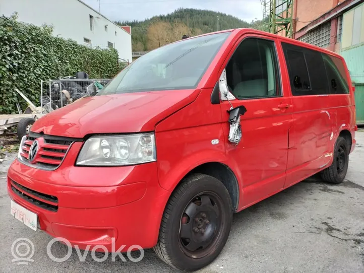 Volkswagen Transporter - Caravelle T5 Muotolista 