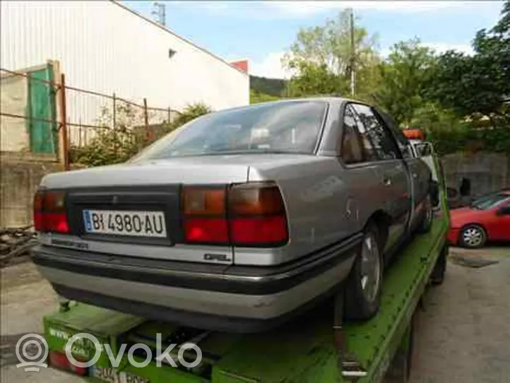 Opel Senator B Drzwi przednie 