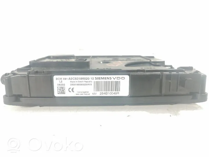 Renault Laguna III Module de fusibles 284B10049R