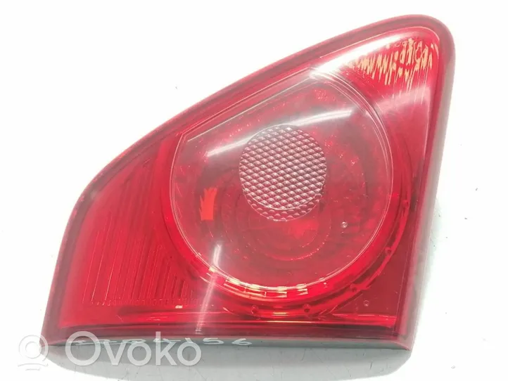 Toyota Corolla E160 E170 Lampa tylna 