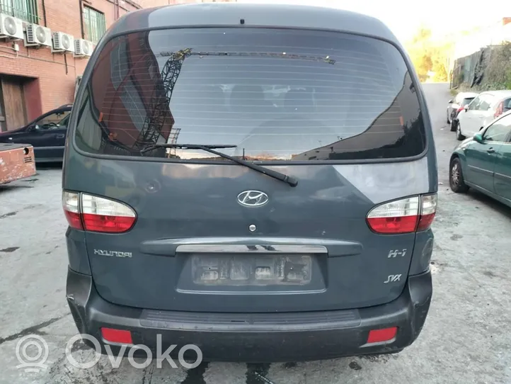 Hyundai H-1, Starex, Satellite Aizmugurējais lukturis virsbūvē 