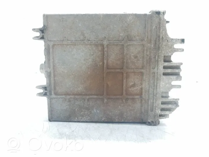 Seat Cordoba (6K) Sterownik / Moduł ECU 028906021DK