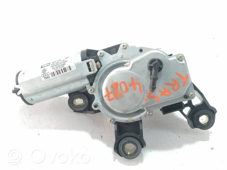 Audi A6 Allroad C5 Rear window wiper motor 8L0955711B