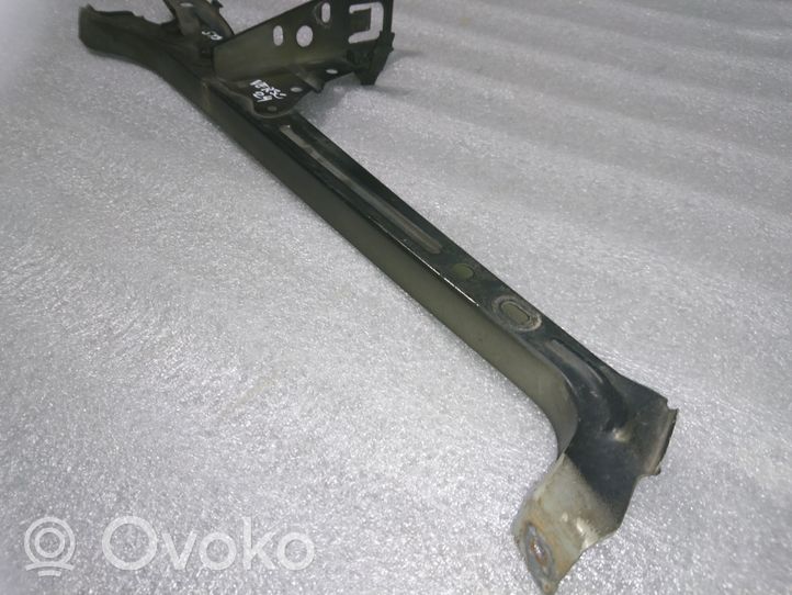 Toyota Corolla Verso AR10 Support, fixation radiateur 