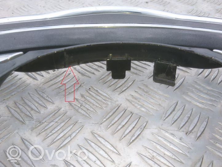 Toyota Avensis T250 Oberes Gitter vorne 