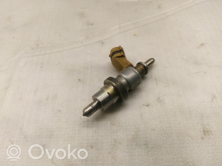 Toyota Corolla Verso AR10 Fuel injector 