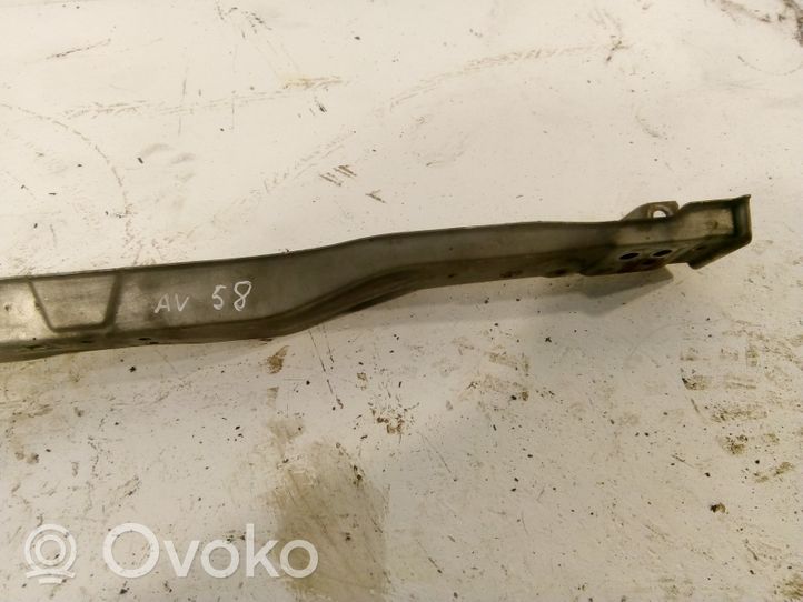 Toyota Avensis T250 Staffa del pannello di supporto del radiatore parte superiore 