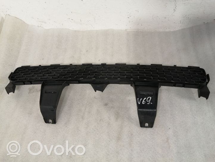 Toyota Corolla Verso AR10 Grille inférieure de pare-chocs avant 