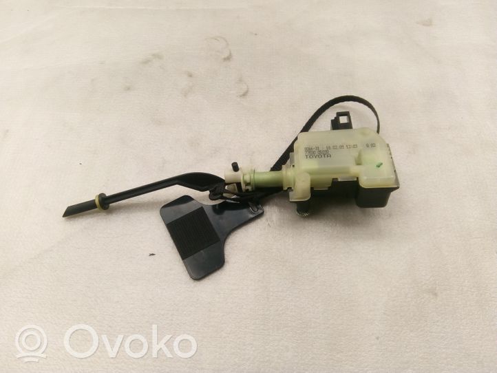 Toyota Avensis T270 Stellmotor Tankdeckel Tankklappe 