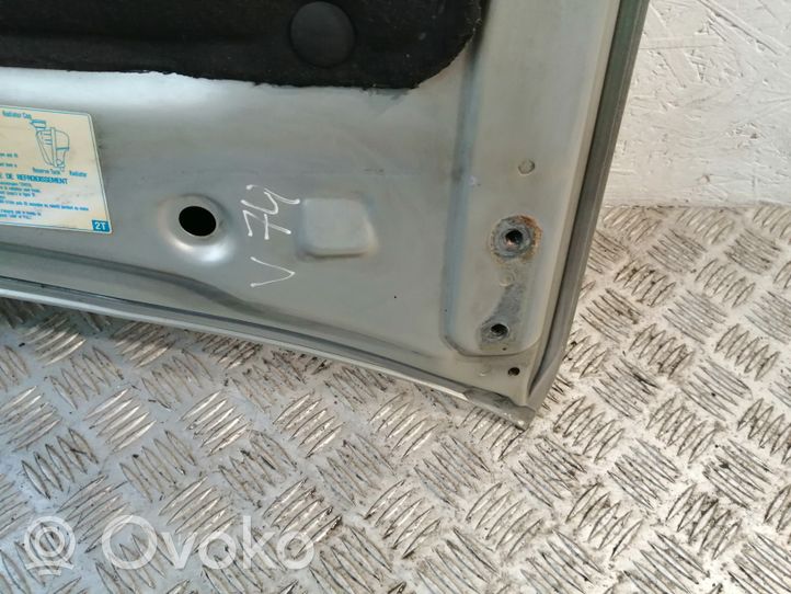 Toyota Corolla Verso AR10 Dangtis variklio (kapotas) 