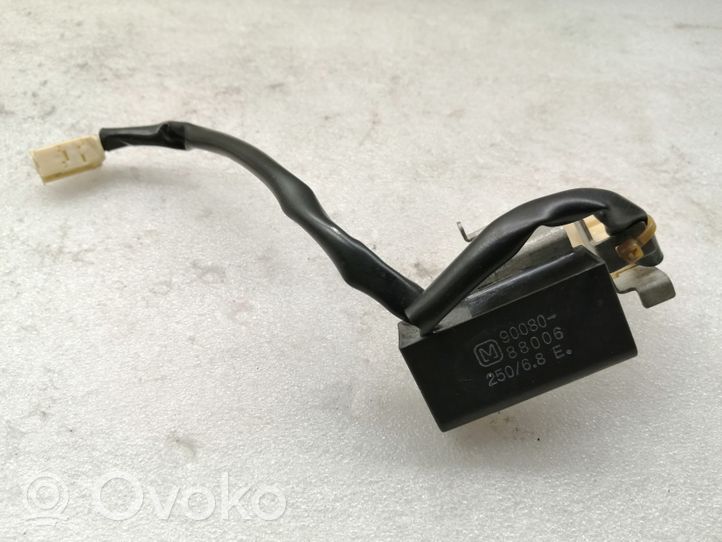 Toyota Avensis T250 Amplificatore antenna 