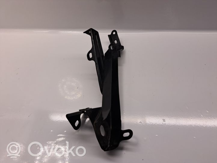 Toyota Corolla Verso AR10 Support, fixation radiateur 