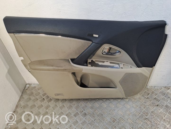 Toyota Avensis T270 Set di rivestimento sedili e portiere 