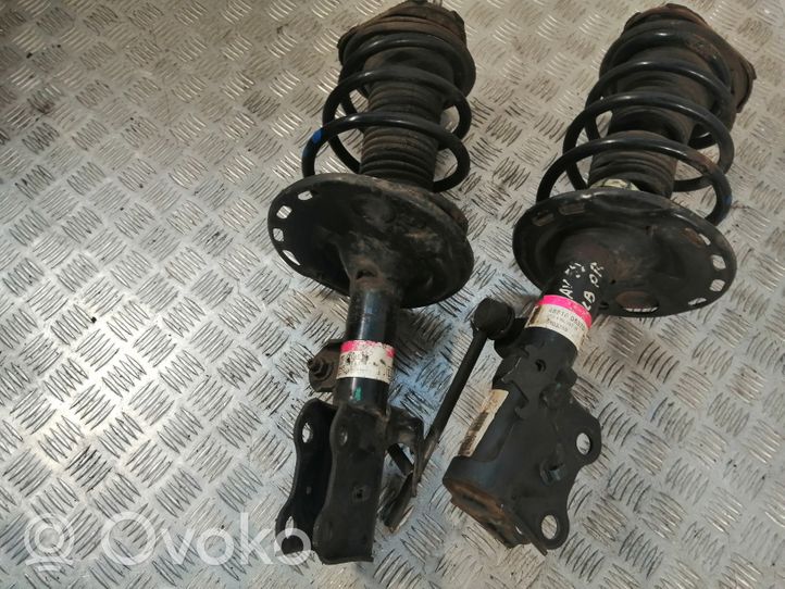 Toyota Avensis T270 Front shock absorber with coil spring 4813105A30