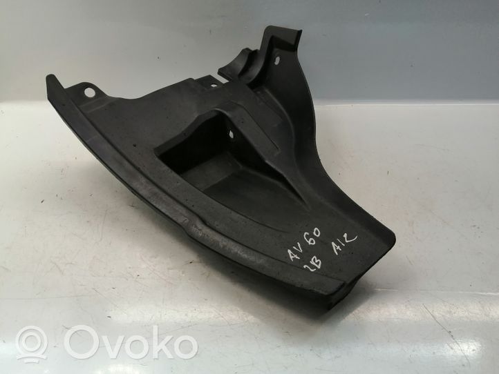 Toyota Avensis T270 Rear mudguard 