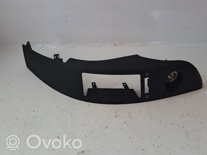 Toyota Corolla Verso AR10 Panneau de garniture console centrale 