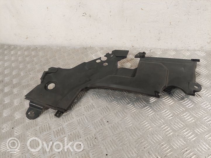 Toyota Avensis T250 Garniture de radiateur 